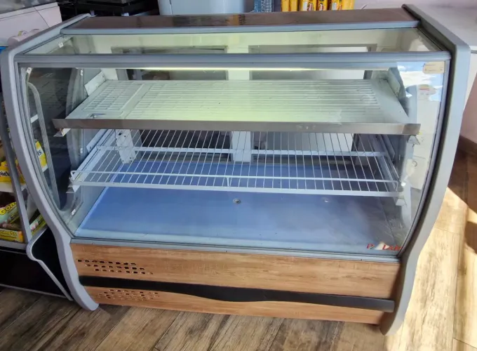 Vitrine Expositora Refrigerada Polar 127v (2 Portas) - Excelente Estado!