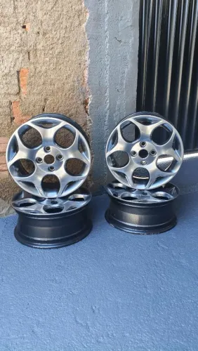Aro 16 furação 4x108 em estado de zero