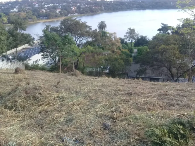 LOTE A VENDA NA AVENIDA PORTUGAL