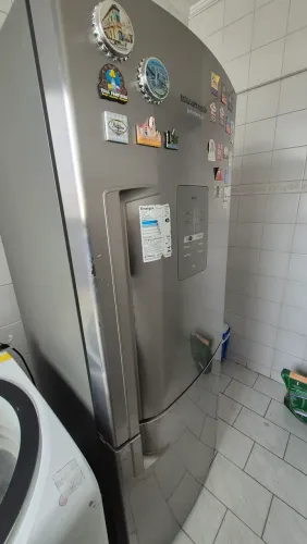 Geladeira Electrolux Inverse 120V 420L