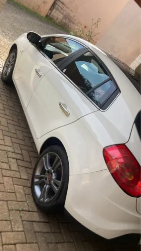 Fiat Bravo Absolute Dualogic 1.8 Flex 16V 5P 2012