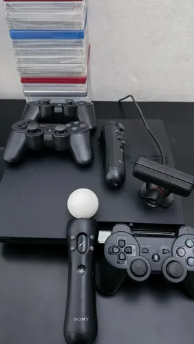 PS3 SLIM 3 CONTROLES 2 PS Move e Câmera PS Zeus