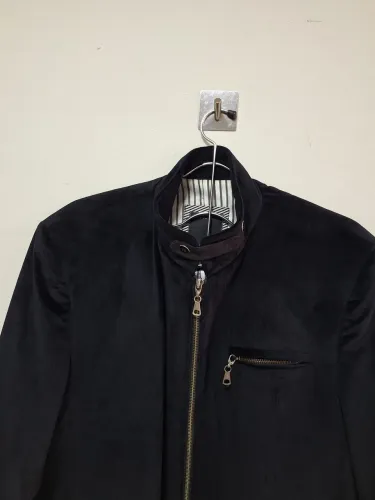 Casaco/blazer/jaqueta/smonkg/ veludo suede Raffer Trend oeiginal usado uma vez tam. M
