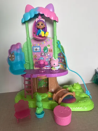 Playset Gabbys Dollhouse Kitty Fadinha Com Casa Na Arvore Sunny Brinquedos