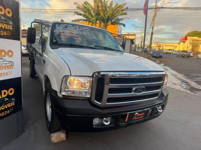 Ford F-350 3.9 Cummins Turbo Diesel Mec. 2011