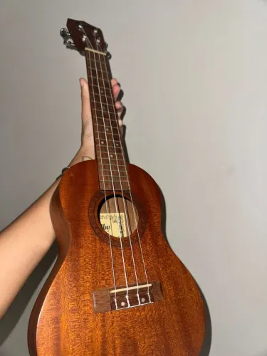 Ukulele shelby SU23M