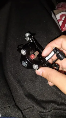 Vende-se pinça de freio de bike