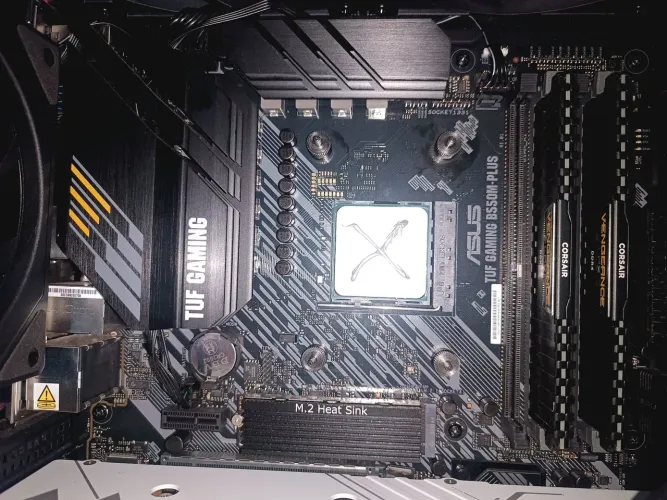 B550m Asus Tuf+75700x(usado)