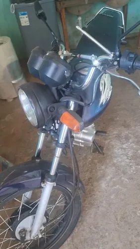 3.500 HONDA/TITAN 125 BEM CONSERVADA E TUDO PAGO