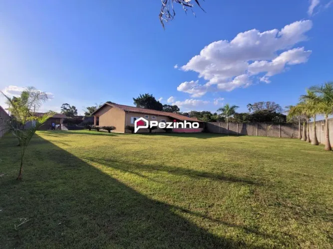 Chácara à venda em Limeira, Balde Branco, com 3 quartos, com 1800 m²