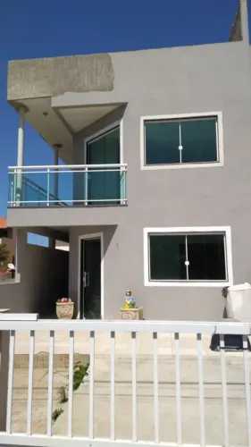Casa no Condomínio dos Pássaros com 3 Quartos em Cabo Frio