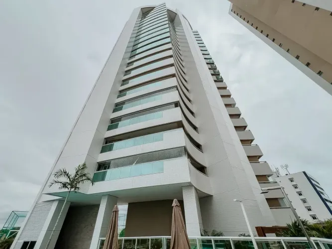 Imóvel para venda possui 141 metros quadrados com 3 quartos em Fátima - Fortaleza - CE