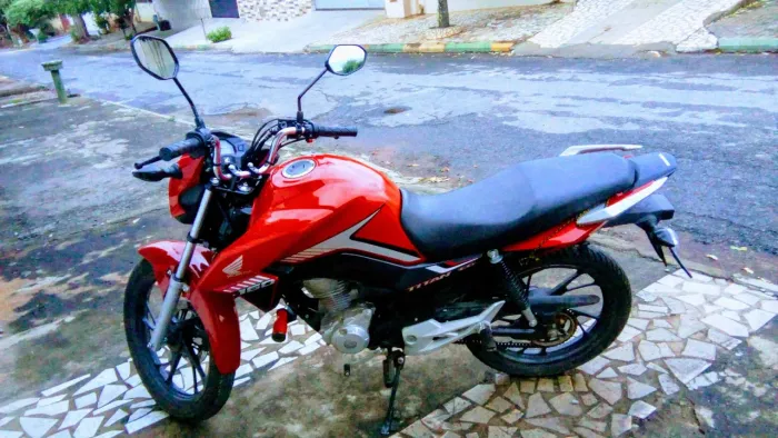 Aluguel de carros e motos