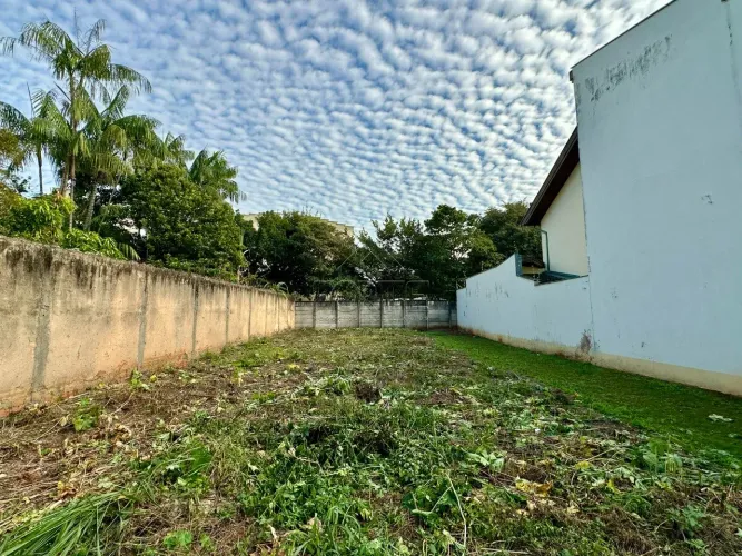 Jardim Vila Verde, terreno com 366m², plano