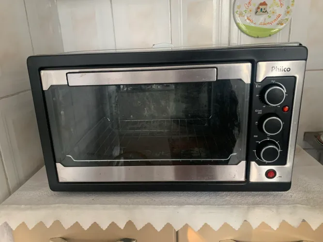 Forno Elétrico Philco 46L 127V - Com Defeito / Para Conserto ou Peças