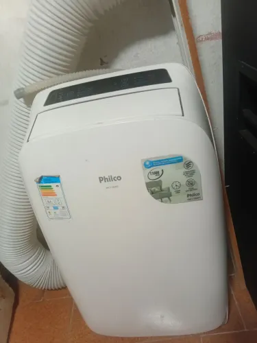 Ar portátil da Philco 11 000btu/h semi novo
