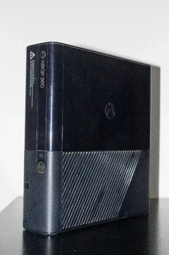 Xbox 360 Super Slim Original Funcionando + Fonte e Cabos