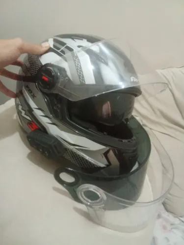 CAPACETE FW3 + INTERCOMUNICADOR