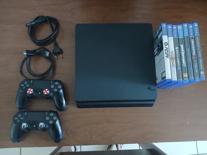 Ps4 slim 500gb funcionando perfeitamente 