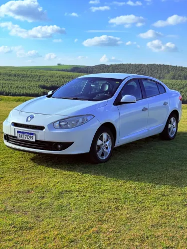 Renault Fluence Sed. Dynamique 2.0 16V Flex Aut. 2014