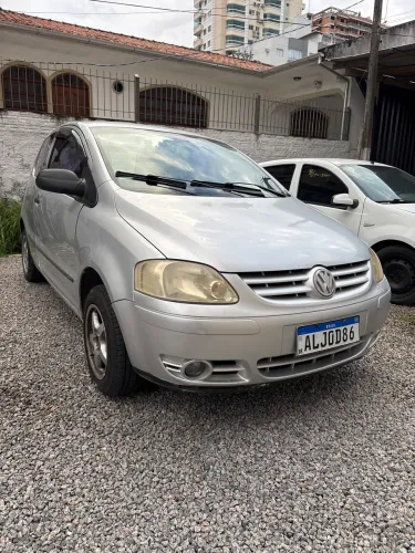 Volkswagen Fox Plus 1.0mi/ 1.0mi Total Flex 8V 3P 2004