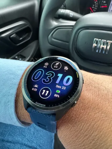 Relógio Garmin Forerunner 965