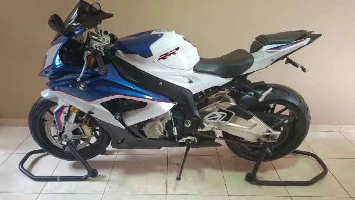 BMW S1000RR COM BAIXA KM