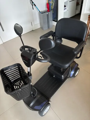 Scooter Dellamed