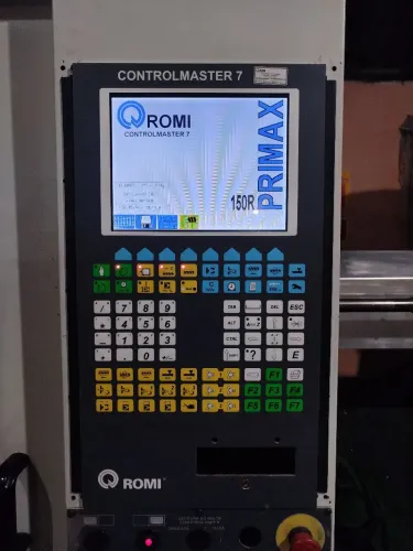 Máquina injetora Romi 150R