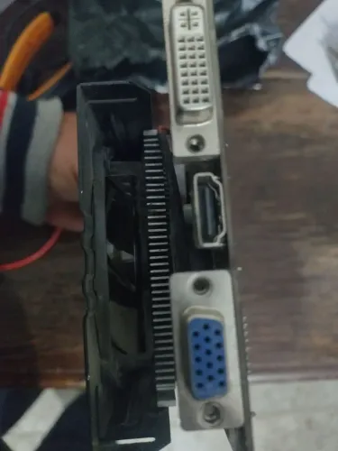 NVIDIA GeForce 9800 GT de 1Gb