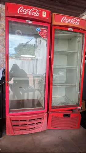 Vendo freezer expositora