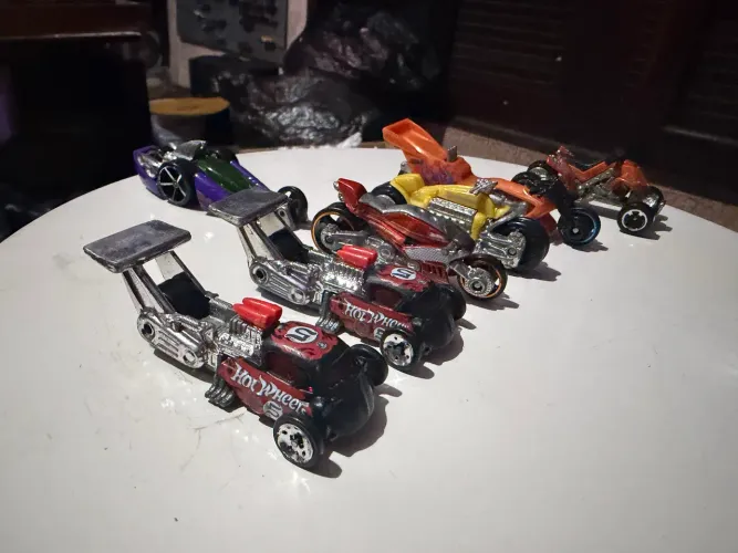 Hot Wheels Blast Lane lançado por volta de 2005 + 6