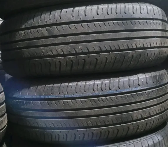 Pneu 225 60 17 Hankook seminovo em até 10x de R$28,00 no cartão de crédito 