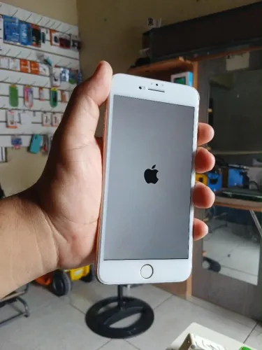 Apple IPhone 7 Plus 32GB SEMINOVO