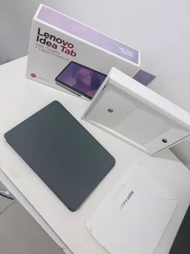 Vende-se tablet Lenovo
