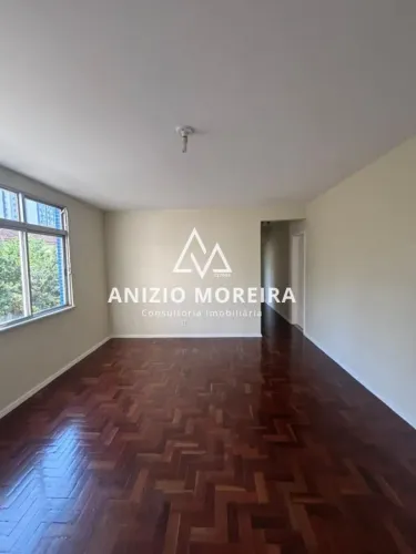 Apartamento para Locação em Niterói, Icaraí, 3 dormitórios, 1 suíte, 1 banheiro, 1 vaga
