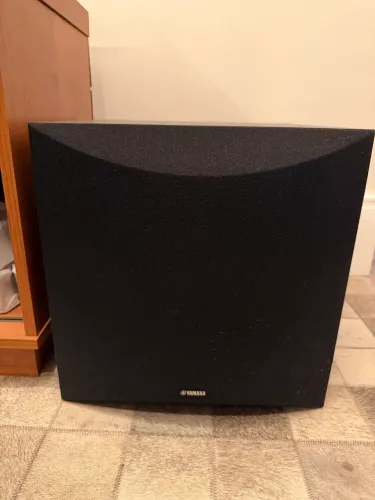Yamaha NS-SW100