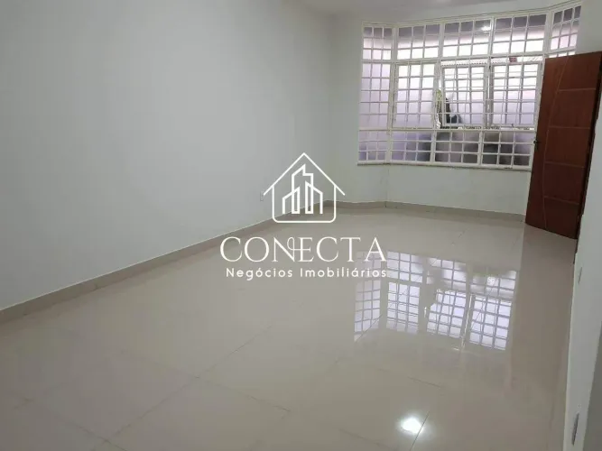 Casa à venda em Uberlândia (Santa Mônica)  4 dorms, 2 suítes, varanda gourmet