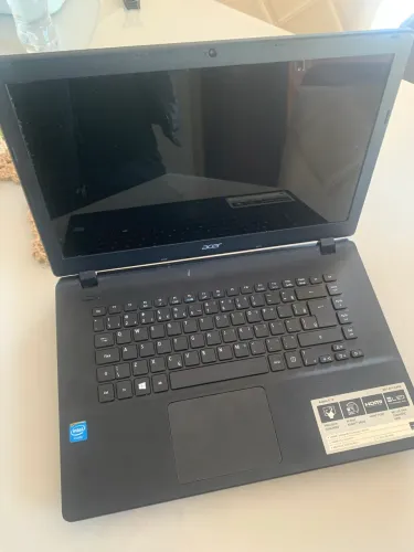 Notebook Acer Aspire E15 ES1-511-C35Q - SSD + 8GB RAM
