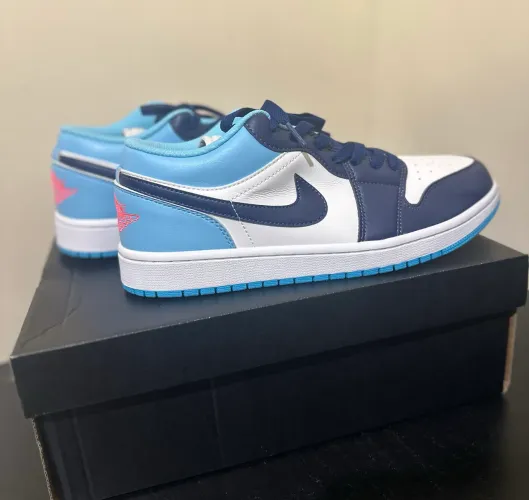 Tênis Air Jordan 1 Low