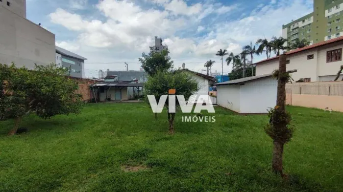 Terreno à venda, 631 m² por R$ 3.000.000,00 - Centro - Itajaí/SC