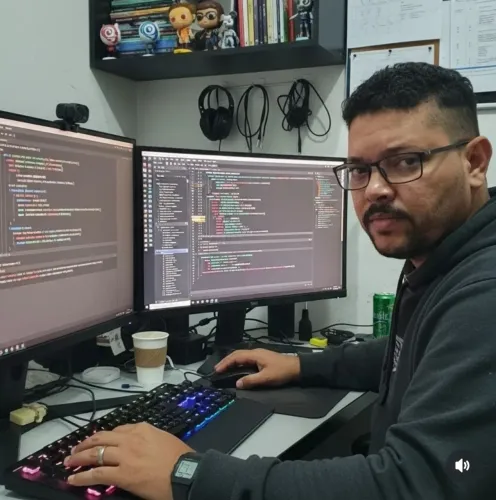 Computador travando? Não deixe sua produtividade parar. Resolvo seu problema hoje!"