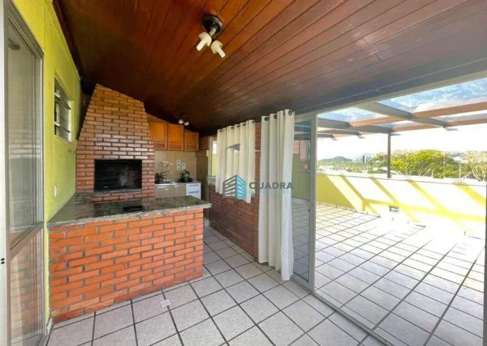 Cobertura Plana à Venda na Trindade, Florianópolis !!
