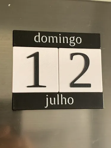 Calendário perpétuo de geladeira 