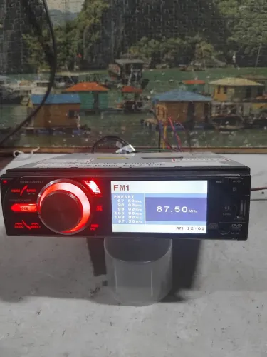 Dvd automotivo BOOSTER, funcionando Radio, USB E BLUETOOTH, obs nao esta lendo CD e DVD..