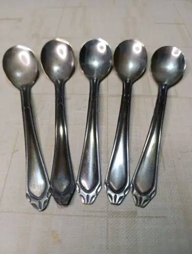 Antigas colheres para chá 