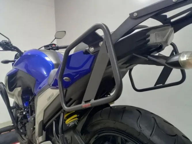 Afastador de alforge para FAZER 250 acima do ano 2018