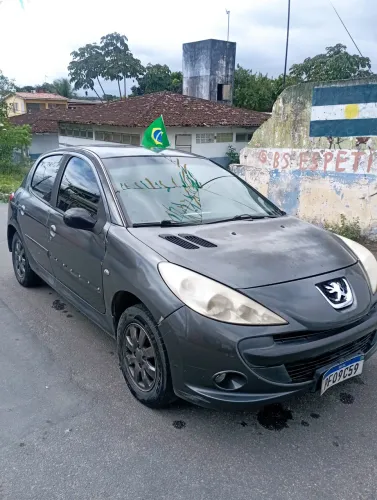 Peugeot 207 XR Sport 1.4 Flex 8V 5P 2011