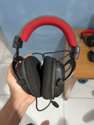 Headset com fio Redragon Zeus X