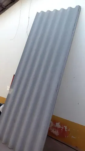 Telhas novas nao precisou na construção sobrou , whats * 